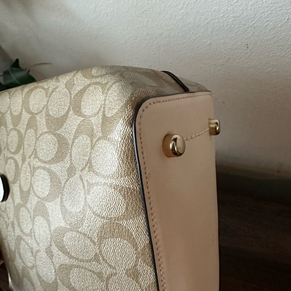 NEW Coach Canvas Handbag - Picture 8 of 13